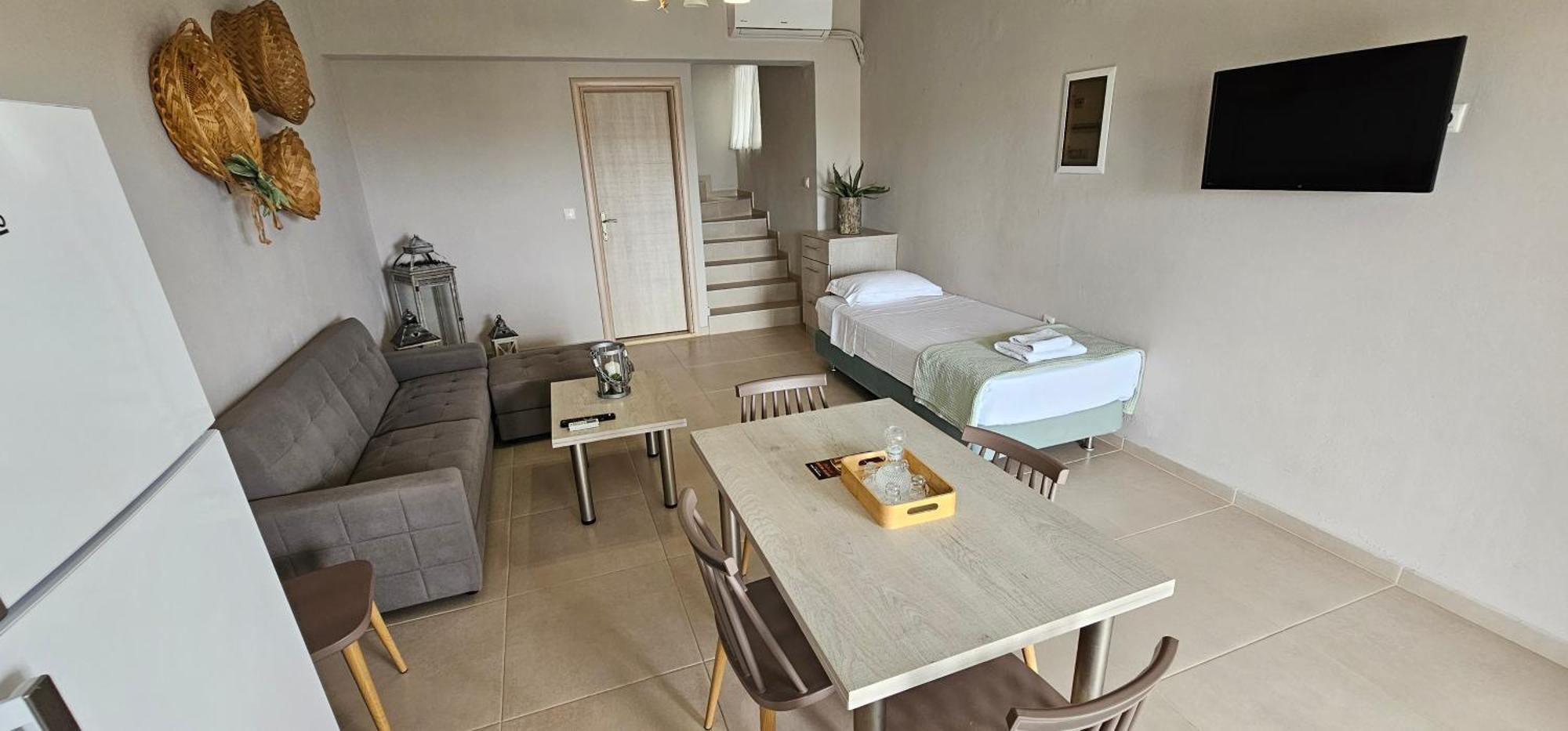 Asteri Apartments Und Studios Makrýgialos Eksteriør bilde