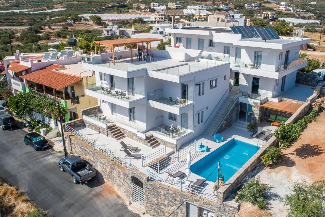 Asteri Apartments Und Studios Makrýgialos Eksteriør bilde